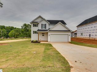 114 Woodbury Dr, Easley, SC 29640