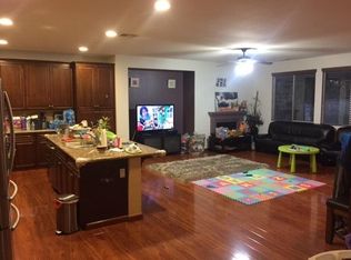 6717 Bull Thistle Ct, Corona, CA 92880
