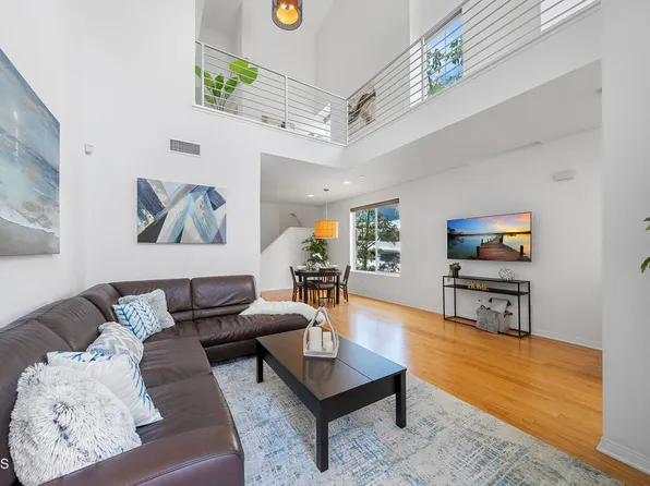 573 Rockefeller, Irvine, CA 92612