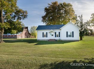 4842 E Carson City Rd, Fenwick, MI 48834