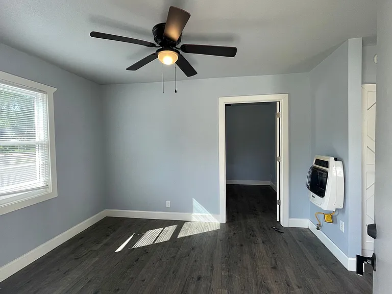 408 W Grove Ave #B — Photo 6