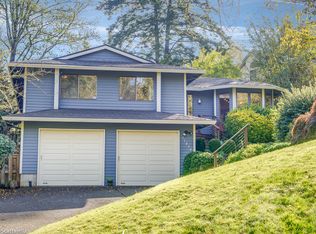 11830 SW Walking Woods Dr, Portland, OR 97219