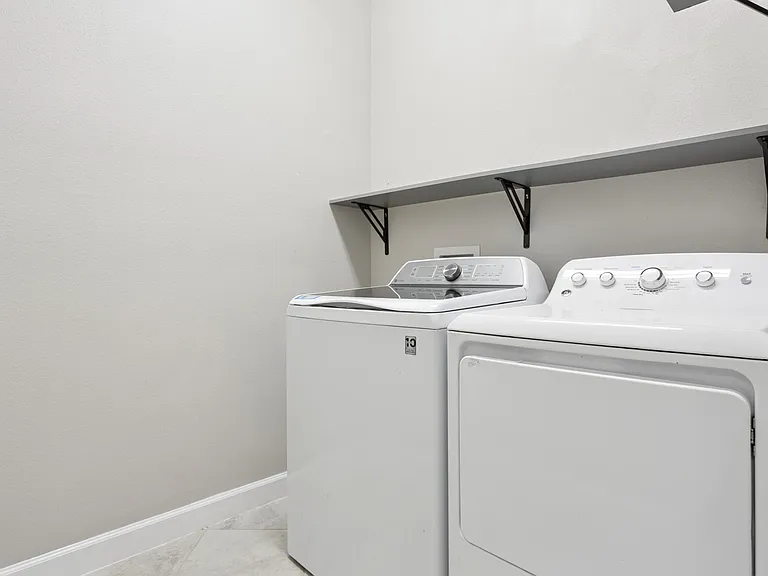 6233-1 English Hollow Rd — Photo 22