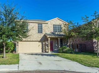 105 Parula Place Ct, Laredo, TX 78045