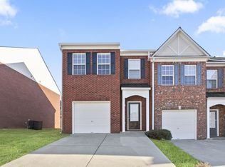 2180 Hawks Bluff Trl, Lawrenceville, GA 30044
