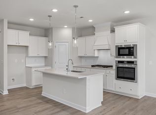 3910 Well Fleet Dr, Fuquay Varina, NC 27526