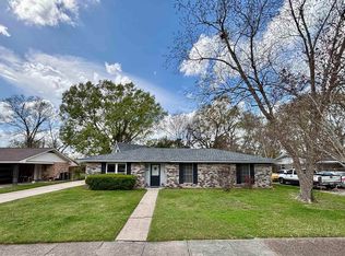 454 Wingate Dr, Baton Rouge, LA 70815