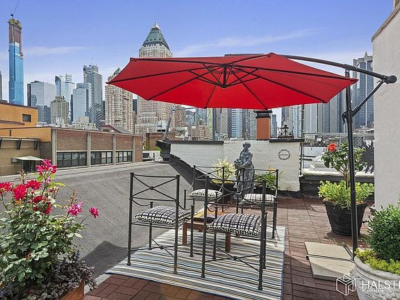 4th image of 446-448 W 47th St #5A