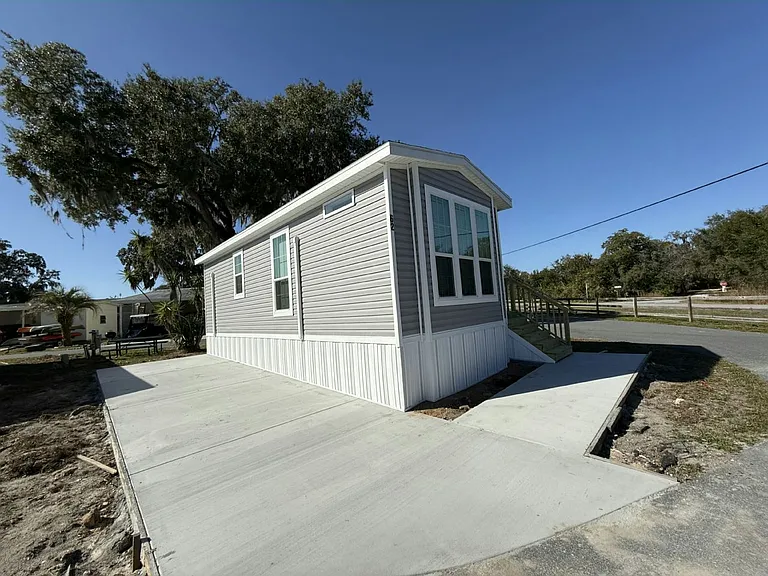 Rails End MH & RV Resort — Photo 14