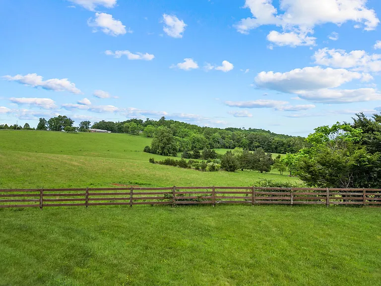 The Meadows in Glade HIll, VA — Photo 18