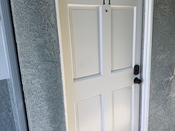 2nd image of 1415 W 257th St #11