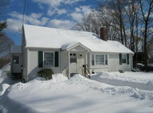 122 Griswold Rd, Wethersfield, CT 06109