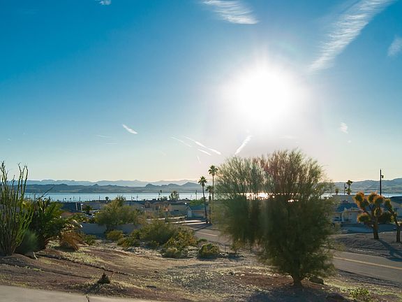 3rd image of 1886 Papago Dr