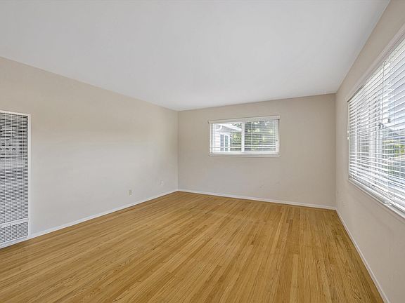 5th image of 1027 Santa Cruz Ave
