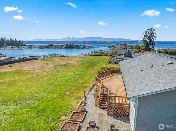 5049 NE Canal Lane, Hansville, WA 98340