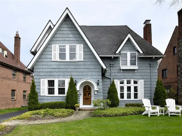 3341 Glencairn Rd, Shaker Heights, OH 44122