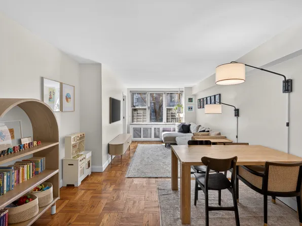 13 West 13th Street image 1 of 9