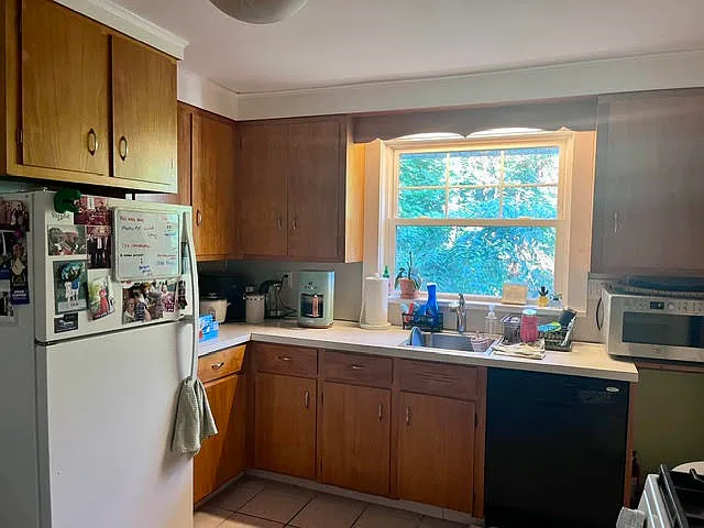 35 Underwood Ave #35 — Photo 9