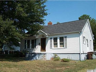 1st image of 901 Packard Ave