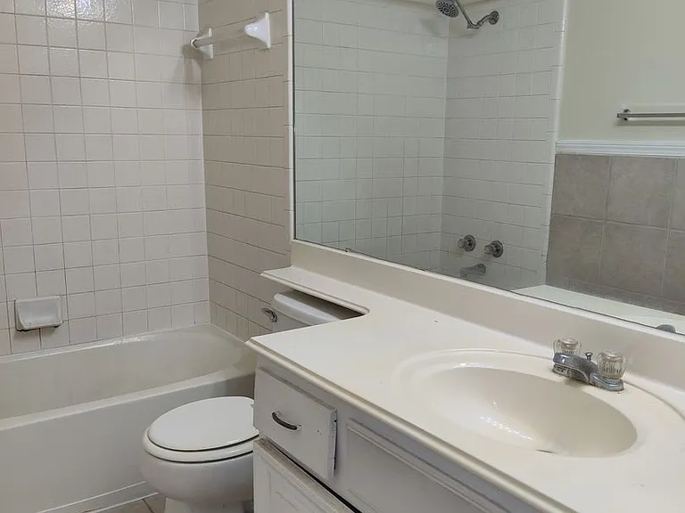 13312 Chasewood Cv — Photo 22