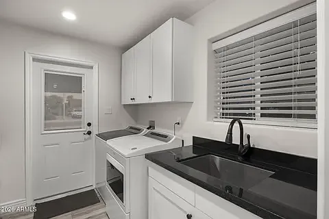 8550 E Orange Blossom Ln — Photo 17