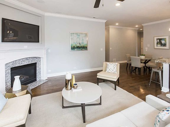5th image of 1952 W Cuyler Ave APT 203