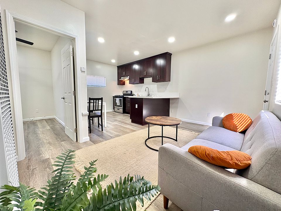1st image of 1770 Gaviota Ave #17