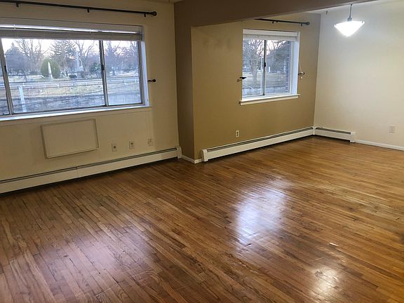 2nd image of 233 E 234th St #2