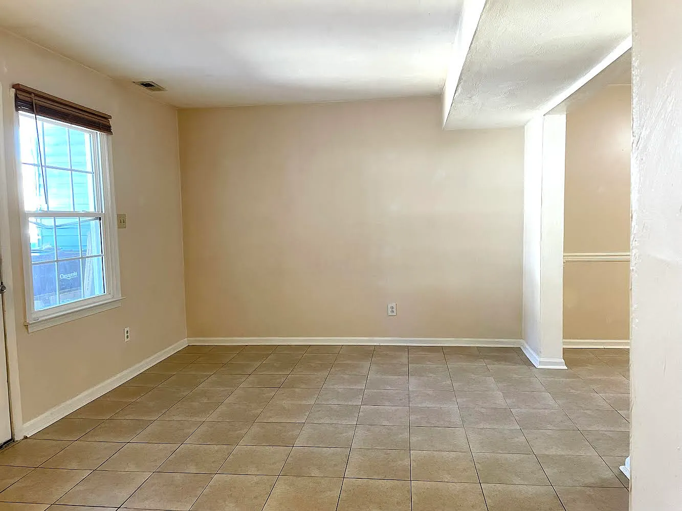 3 bed, 1254 sqft, $1,800 — Photo 3