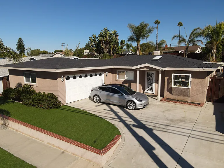5022 Mount Etna Dr — Photo 1