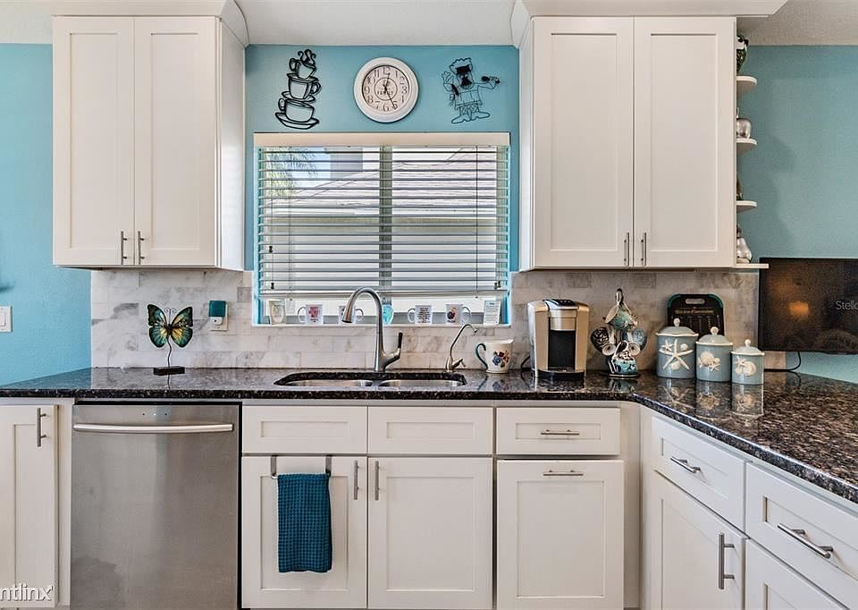1st image of 308 Bay Arbor Blvd