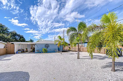 4444 17th St W Photo 1