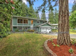 6917 Bridle Vale Blvd NW, Bremerton, WA 98311