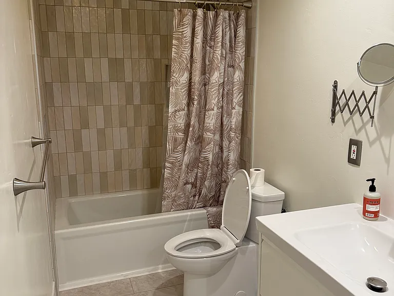 2600 Torrey Pines Rd #B19 — Photo 18