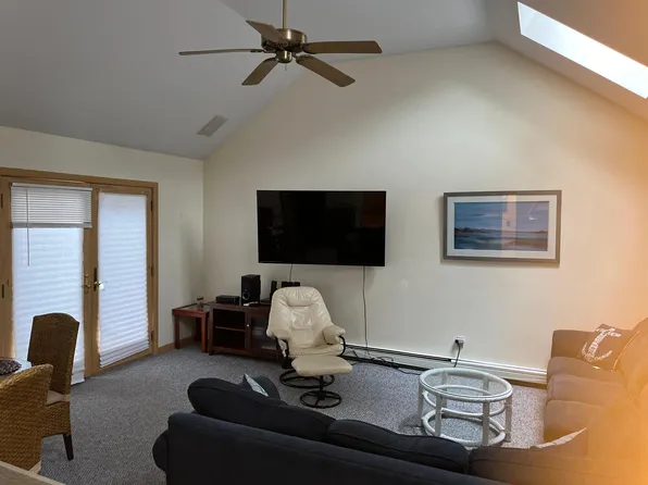 190 Captain Samadrus Rd #1, Cotuit, MA 02635