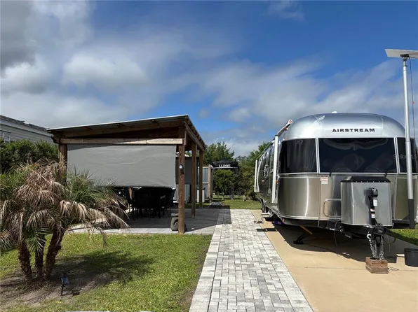 3058 NE 104th Ave, Silver Springs, FL 34488