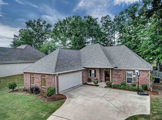 133 Bainbridge Xing, Canton, MS 39046