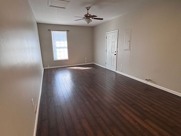 5th image of 45 Pippin Rd