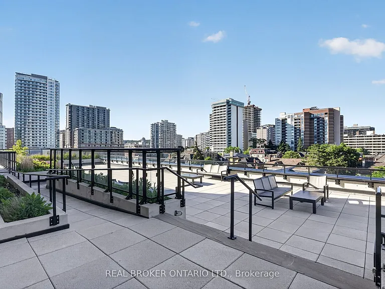15 Queen St S #1206 — Photo 30
