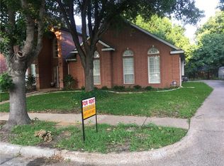 4318 Clayton St, Grand Prairie, TX 75052