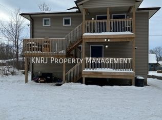 594 Hardy St #2, North Bay, ON P1B1S5