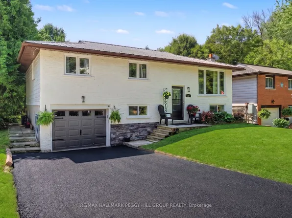11 Harriet St, Severn, ON L0K 1E0