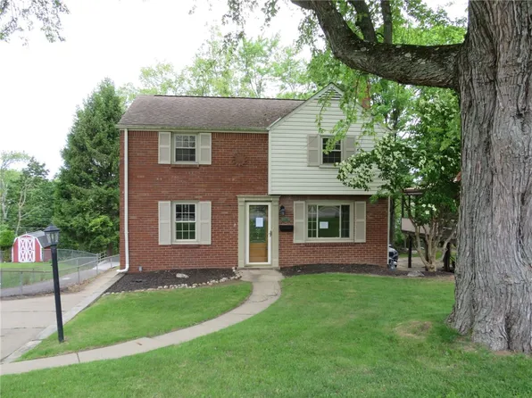 5270 Orchard Hill Dr, Pittsburgh, PA 15236