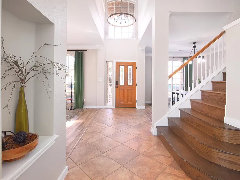 1502 Foster Dr — Photo 15