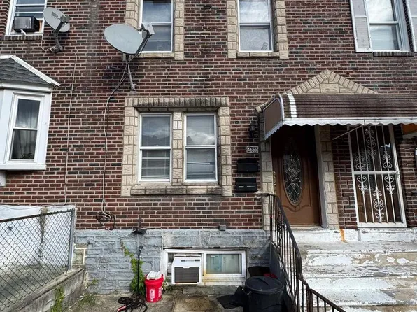 4655 Shelbourne St, Philadelphia, PA 19124
