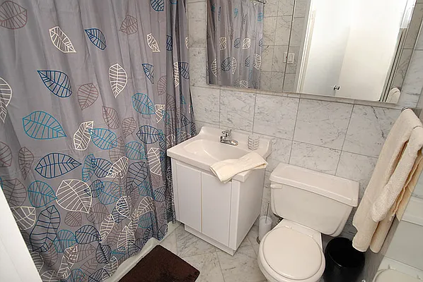 Rented by Shany Landmarks LLC | media 8