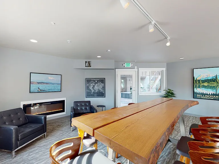 500 32nd St #211 — Photo 7