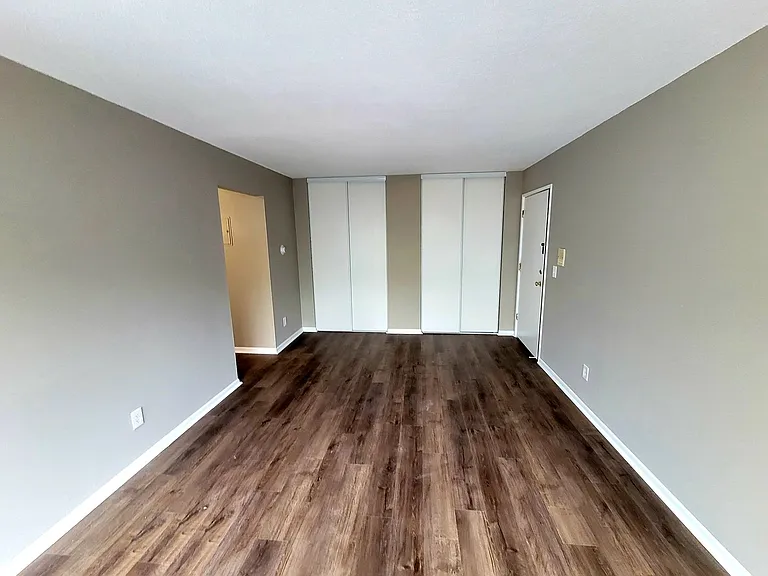 St. Anthony Park Apartments — Photo 9