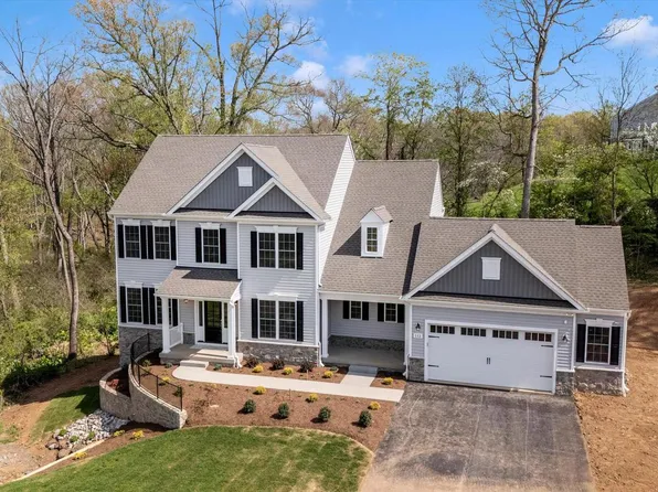 112 Whirlaway Ct, Westminster, MD 21157
