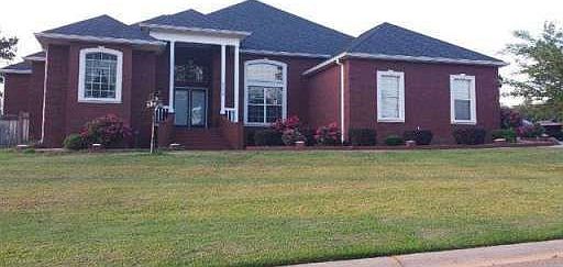 1st image of 1026 Thistlewood Dr